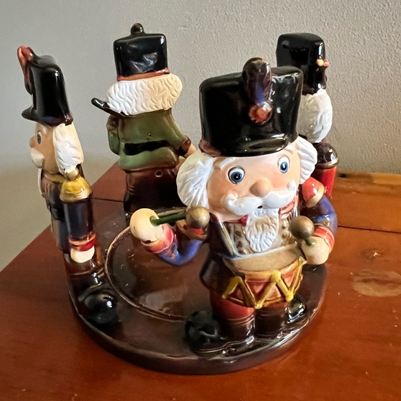 Yankee Candle Holder Nutcracker Soldiers - Picture 6 of 7